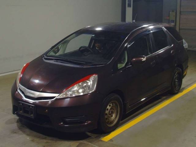 18394 HONDA FIT SHUTTLE GP2 2011 г. (TAA Yokohama)